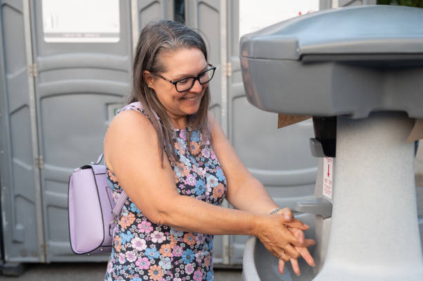 Best Portable bathroom rental  in Bass Lake, IN